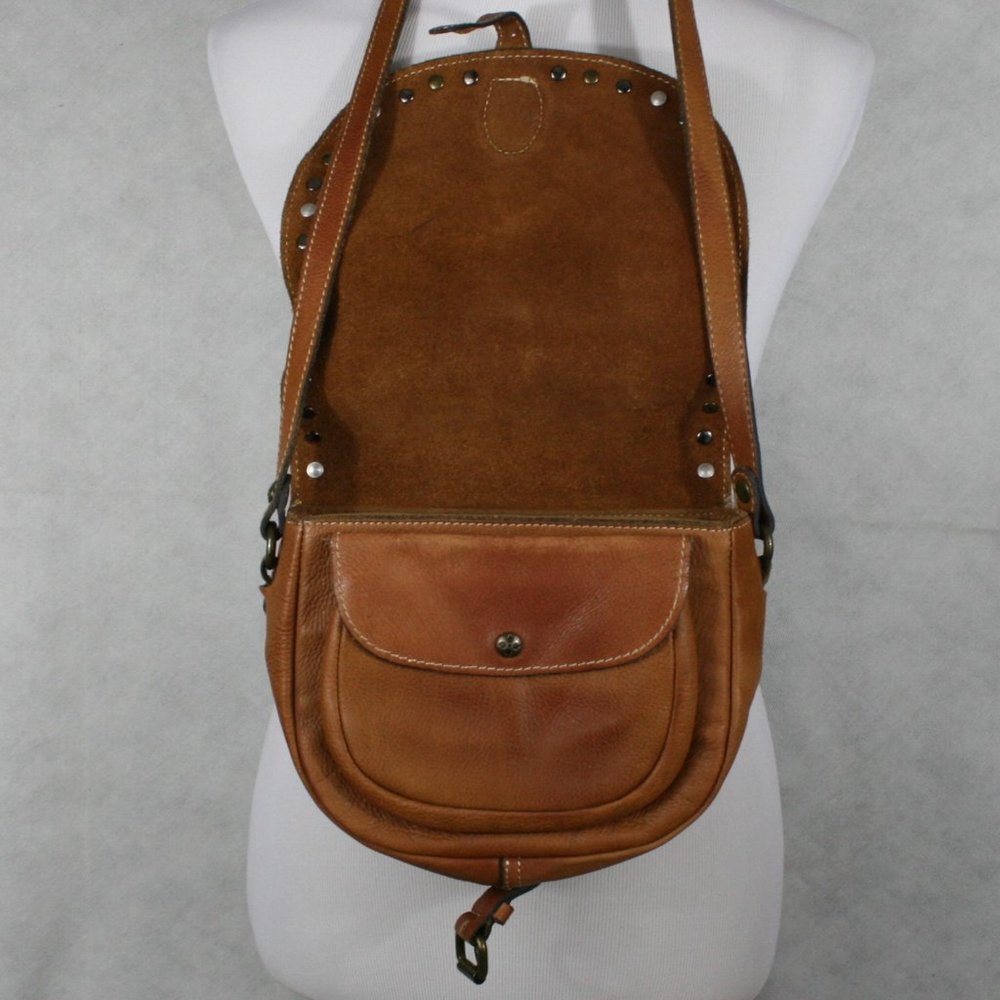 Patricia Nash Brown Italian Pebble Leather Crossbody Saddle Bag w/ Rivets VGC - Picture 9 of 14